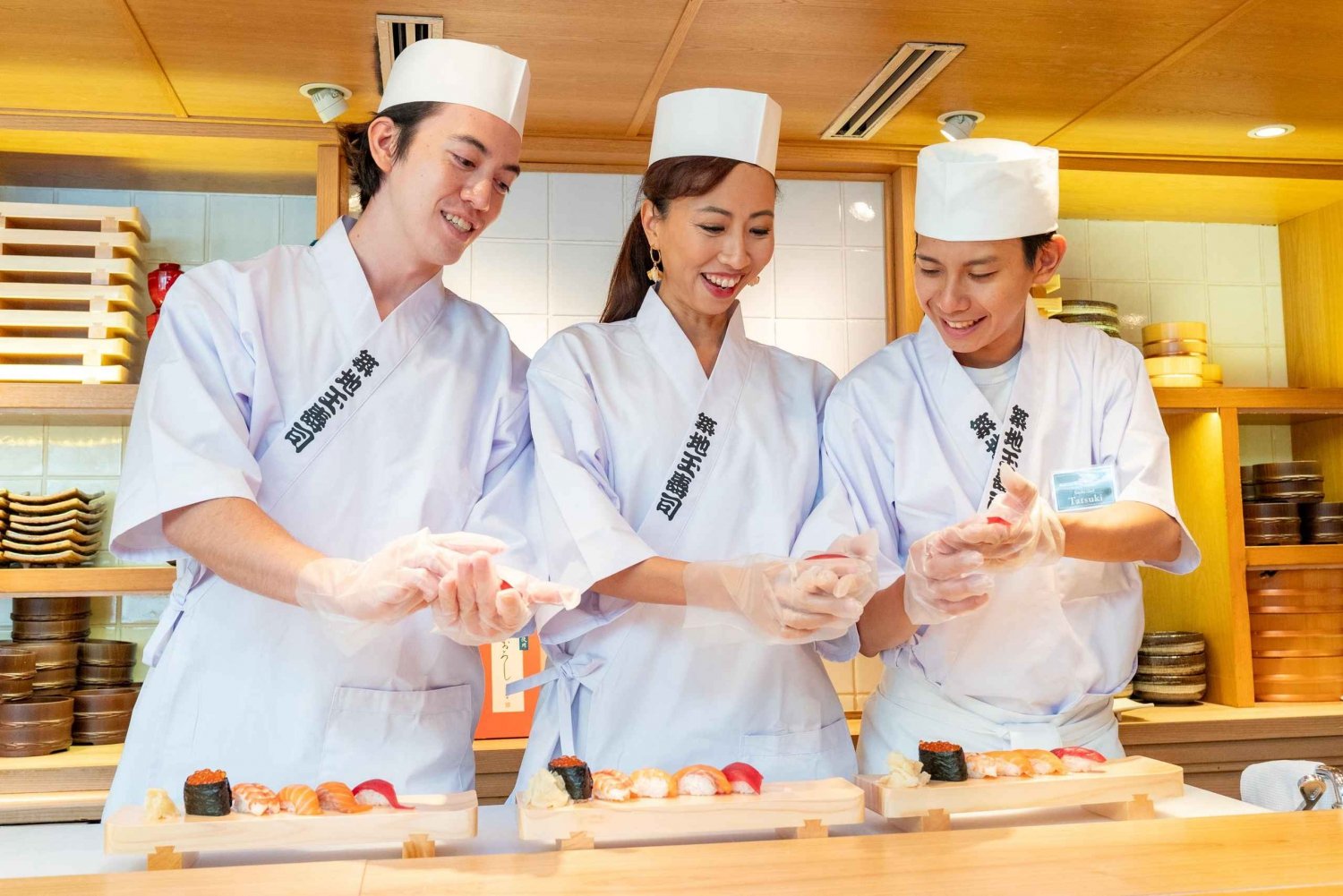Tokyo: Corso di preparazione del sushi ad Asakusa con uno chef professionista