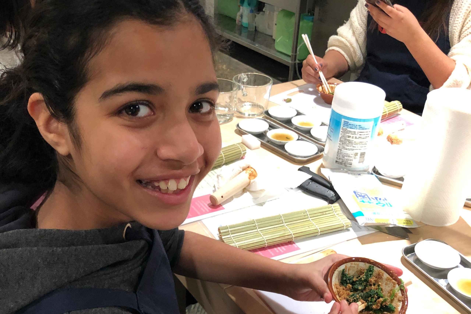 Tóquio: aula de sushi com dois acompanhamentos e sopa de missô