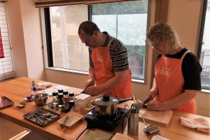 Tokyo: Sushi Making Class