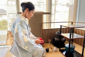 Tokio: Teezeremonie & Herstellung japanischer Süßigkeiten