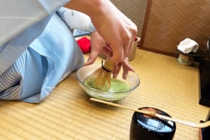 Tokio: Teezeremonie & Herstellung japanischer Süßigkeiten
