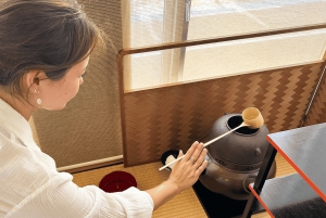 Tokio: Teezeremonie & Herstellung japanischer Süßigkeiten