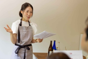 Tokyo: Temari Sushi & Matcha Cooking Class with Food Tour