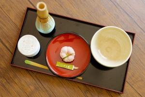 Tokyo: Temari Sushi & Matcha Cooking Class with Food Tour