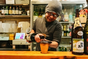 Tokyo: The Best of Izakaya in Shinjuku Food & Cultural Tour