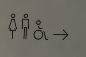 東京：トイレプロジェクトと建築の驚異ツアー