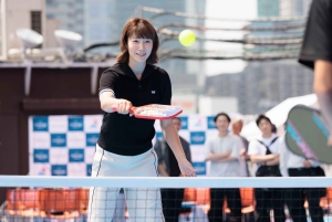 Токио: игра в пиклбол на крыше телевизионной башни