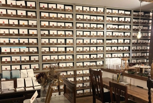 Tokyo : Traditional Creativity/Kanzashi, Zen, Letters & Tea
