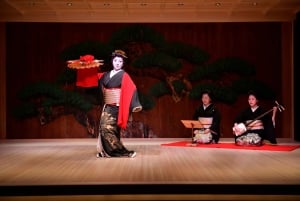 Tokyo: Japanese Traditional Performing Arts Show with Dinner