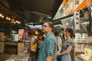 Tokio: Tsukiji-kalamarkkinakierros ja tuoreen sashimin maistelu