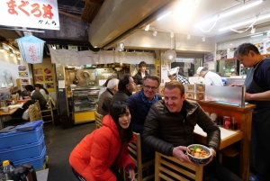 Tokyo: Tsukiji Fish Market Seafood and Sightseeing Tour