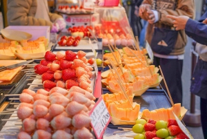 Tokyo: Tsukiji Fish Market Seafood and Sightseeing Tour