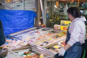 Tokyo: Tsukiji Fish Market Seafood and Sightseeing Tour