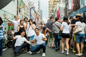 Tokyo: Tsukiji Fish Market Street Food Tour with Tasting