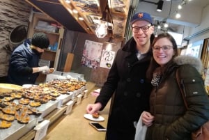 Tour privado por la gastronomía y la cultura de Tsukiji, Tokio Guía con licencia