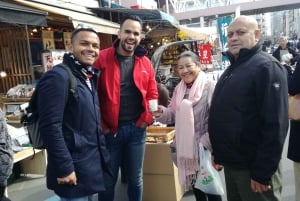 Tour privado por la gastronomía y la cultura de Tsukiji, Tokio Guía con licencia