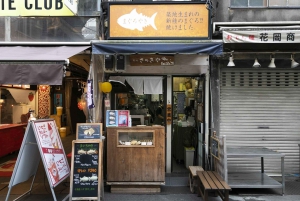 Tokyo: Tsukiji Market and Hongwanji Temple Guided Tour