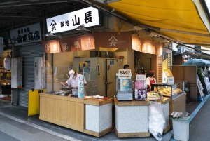 Tokyo: Tsukiji Market and Hongwanji Temple Guided Tour
