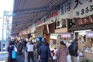 Tokyo: Tsukiji Market and Hongwanji Temple Guided Tour