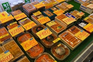 Tokyo: tour gastronomico e degustazione di sake al mercato di Tsukiji