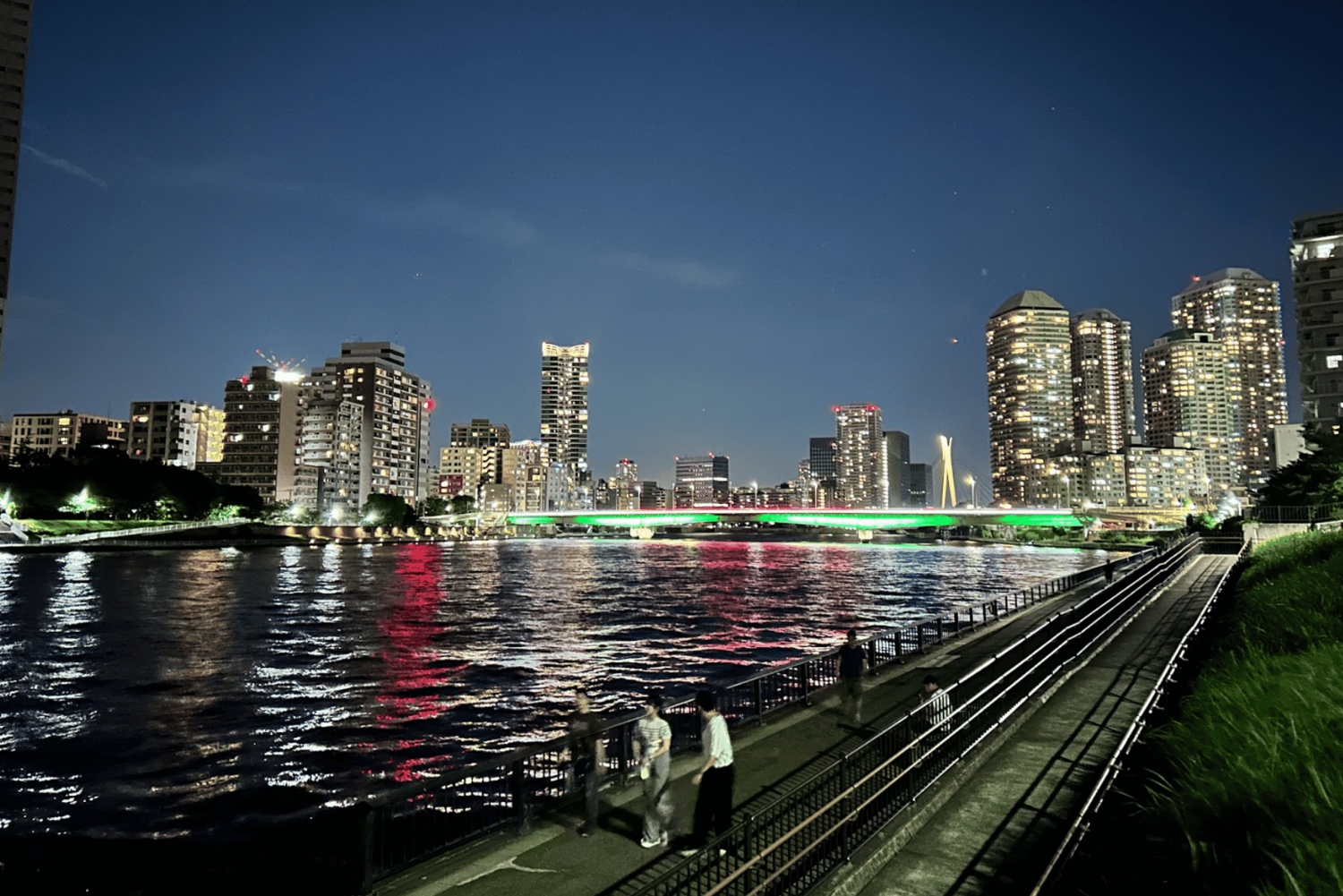 Tóquio: Tour gastronômico pela rua Monja de Tsukishima com guia