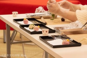 Tóquio: Dois tipos de fabrico de doces japoneses e cerimónia do chá