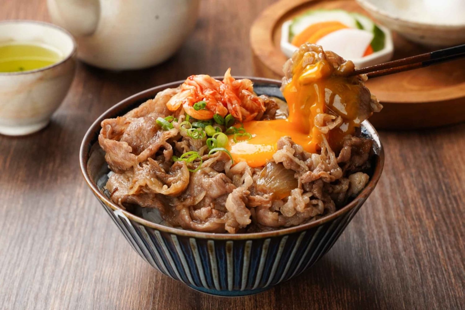 Tokio: Wagyu-Rindfleisch-Schüssel kochen in einem echten lokalen Haushalt