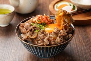 Tokio: Wagyu-Rindfleisch-Schüssel kochen in einem echten lokalen Haushalt