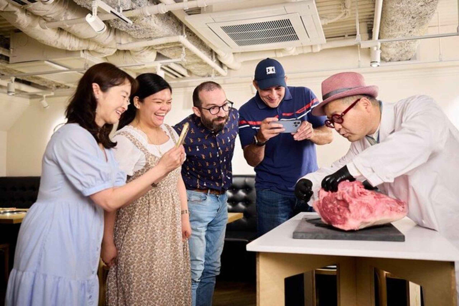 Tokyo: Wagyu-okseslagteri, madlavning og smagskursus