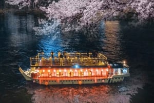 Tokyo: Yakatabune Dinner Cruise with Japanese Show & Drinks