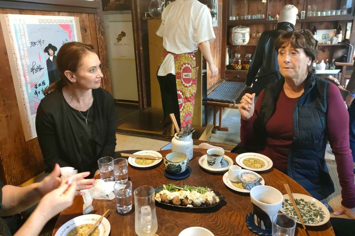 Tokyo: Yanaka and Nippori Food Tour with Local Guide