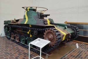Tokyo: Yasukuni Shrine and Yushukan Museum Guided Tour