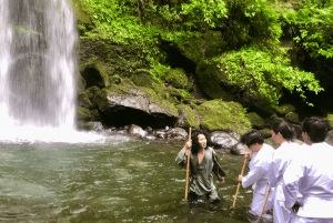 Tokio: meditatie-ervaring bij de Yuhi no Taki-waterval