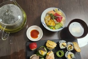 Real Toyosu Fish Market +Make Sushi +Macha Tea Experience