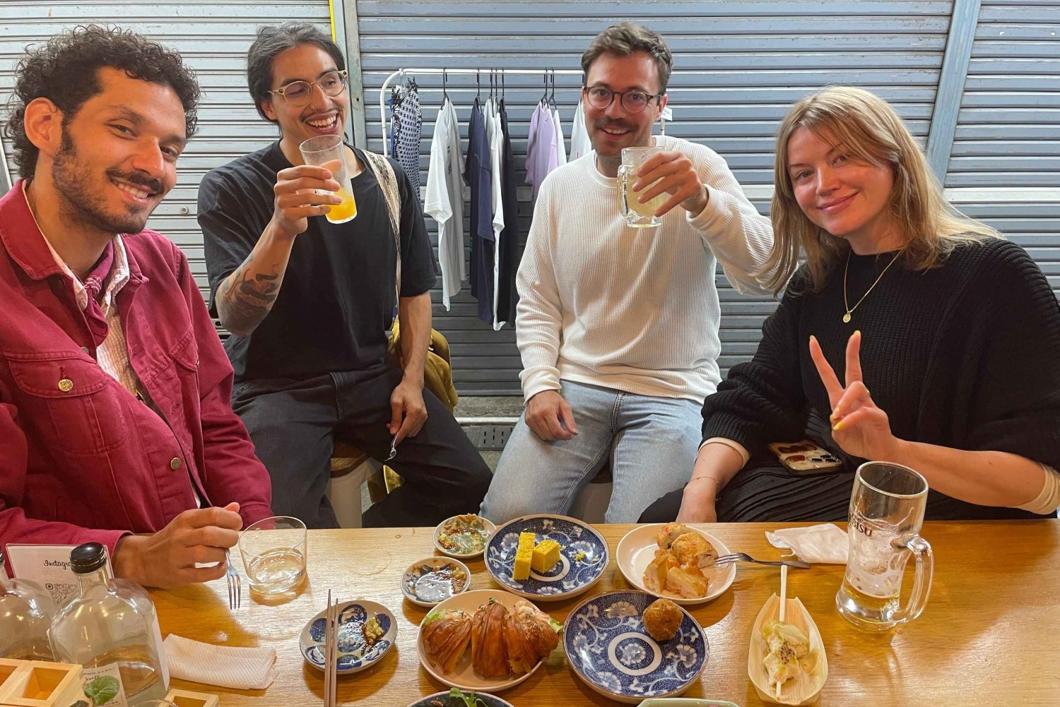 Tsukiji Cultural Gourmet Tour: Food Hunting with a Local