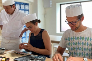 Tokyo: Tsukiji Fish Market Sushi Making Class with Pro Chef