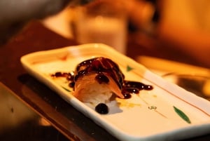 Onbeperkt sake proeven met sushi omakase-proeverij in Tokio
