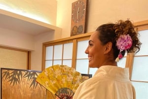 Visita la casa locale per la musica e la cerimonia del tè vicino a Disney