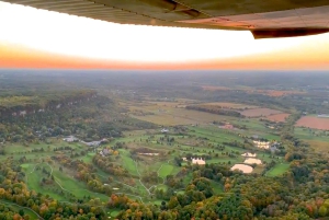 Burlington: Scenisk flyoplevelse langs Ontariosøens kystlinje