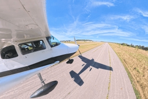 Burlington: Scenisk flyoplevelse langs Ontariosøens kystlinje