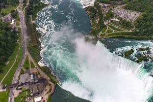 Day trip to Niagara from Toronto with Spanish speaking guide