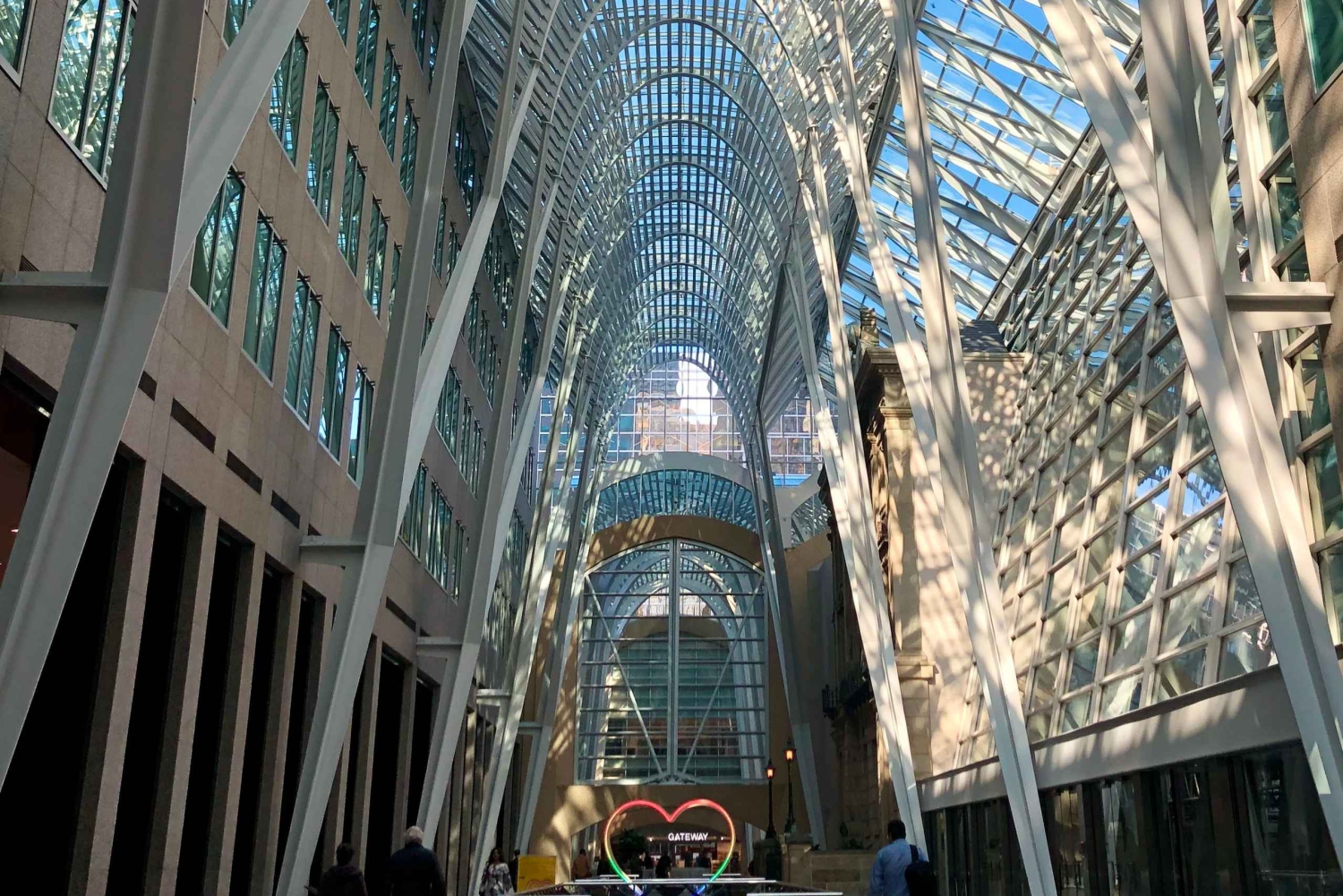 Centro di Toronto: Arte pubblica e architettura