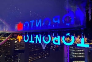 Centro de Toronto: Experiencia de tour a pie. Inglés/Español