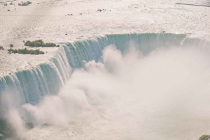Fra Niagara Falls, USA: Kanadisk sidetur med båttur