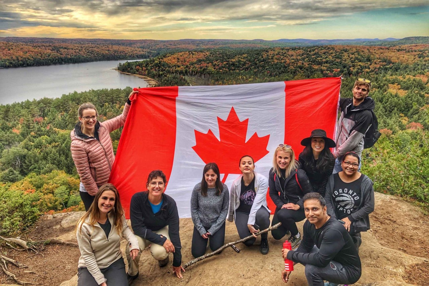 From Toronto: Algonquin Park Hiking Adventure Tour