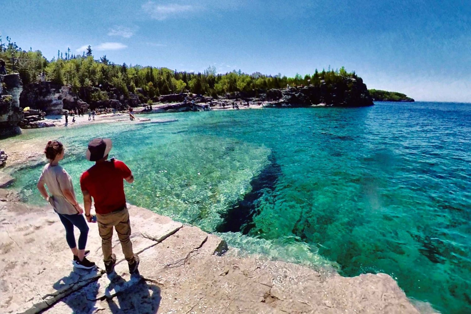 From Toronto: Bruce Peninsula Guided Hiking Day Trip