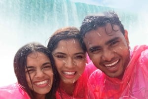 Au départ de Toronto : visite en bus des chutes du Niagara avec croisière