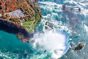 Au départ de Toronto : visite en bus des chutes du Niagara avec croisière