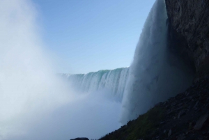 From Toronto: Niagara Falls Full-Day Tour