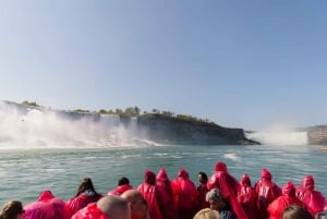 Niagara Falls: Early Access Boat & Journey Behind the Falls